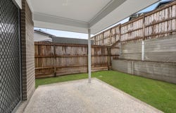 5 Edward Circuit, Deebing Heights, Qld 4306