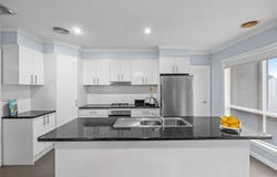 11A Northleigh Avenue, Craigieburn, Vic 3064