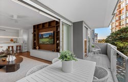 42/6 Greenknowe Avenue, Elizabeth Bay, NSW 2011