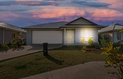 9 Seagull Circuit, Point Vernon, Qld 4655