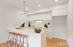 1/2 Harrison Street, Mitcham, Vic 3132