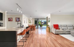 19 Duffy Court, Southside, Qld 4570