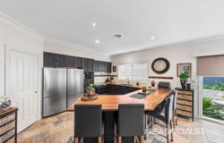 6 Petrel Close, Blind Bight, Vic 3980