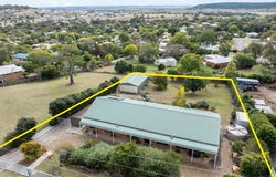 18 Emmanulla Drive, Kingsthorpe, Qld 4400