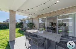 15 Village Grove, Caves Beach, NSW 2281