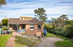 10 John Penn Avenue, Merimbula, NSW 2548