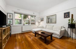 2/14A Chapel Street, St Kilda, Vic 3182