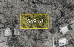 16 Bayview Road, Russell Island, Qld 4184