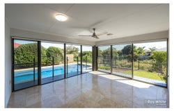 17 Woodford Way, Norman Gardens, Qld 4701