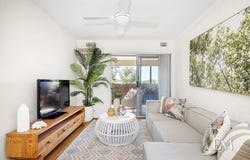 1/288 Ravenscar Street, Doubleview, WA 6018
