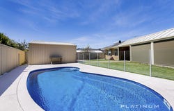 8 Tarolinta Gardens, Ocean Reef, WA 6027