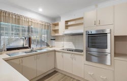 5 Priestley Crescent, Seymour, Vic 3660
