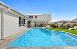 81 Paradise Parade, Jacobs Well, Qld 4208