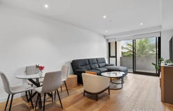 15/872 Doncaster Road, Doncaster East, Vic 3109