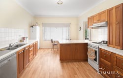 37 Orme Street, Edenhope, Vic 3318