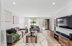 42 Investigator Drive, Woodcroft, SA 5162