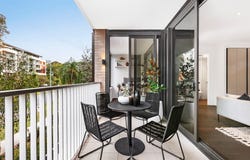 202/15 Finlayson Street, Lane Cove, NSW 2066