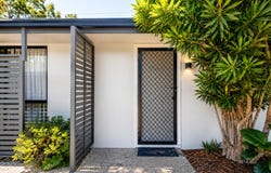 2/52 Captain Cook Drive, Agnes Water, Qld 4677