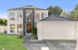 12 Slessor Avenue, Lynbrook, Vic 3975