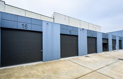1-21 Cave Place, Clyde North, Vic 3978
