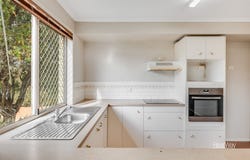 2 Stratford Drive, Wyreema, Qld 4352