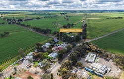 4 Charles Street, Tarlee, SA 5411