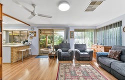 77 Brown Crescent, Seville Grove, WA 6112