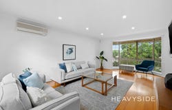 1/2 Mccubbin Street, Burwood, Vic 3125