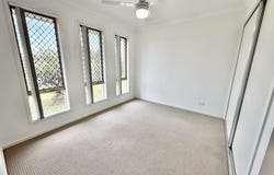 8 Bridgeman Parade, Chinchilla, Qld 4413