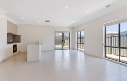 25 Rhyolite Drive, Craigieburn, Vic 3064