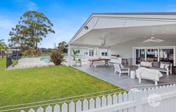 220 Smiths Lane, Cranbourne South, Vic 3977