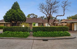 2/2 Mascoma Street, Strathmore, Vic 3041