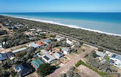 6 Wave Cap Court, Golden Beach, Vic 3851