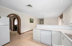 10 HARDY STREET, Bull Creek, WA 6149