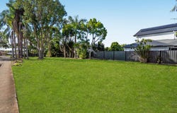 124A,126,128 Bainbridge Street, Ormiston, Qld 4160