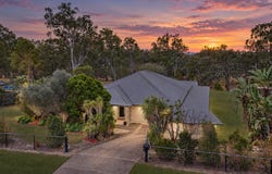 8 Eucalyptus Place, Regency Downs, Qld 4341
