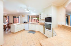 4 New Street, Childers, Qld 4660