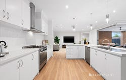 8  Makybe Way, South Morang, Vic 3752
