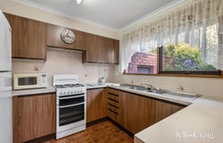 2/21 Barcelona Street, Box Hill, Vic 3128