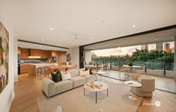 3202/8 River Terrace, Kangaroo Point, Qld 4169