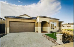 58 Breasley Parkway, Point Cook, Vic 3030
