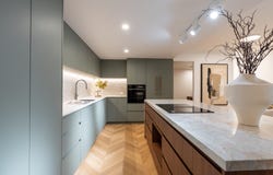 2/7 Helen St, Teneriffe, Qld 4005