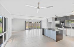 165 Loridan Drive, Brinsmead, Qld 4870