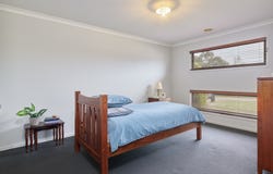 6 Oberon Place, Drouin, Vic 3818