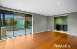 6 Nariel Road, Kings Park, Vic 3021
