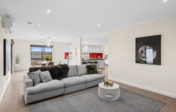 25 Province Boulevard, Highton, Vic 3216