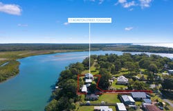 11 Moreton Street, Toogoom, Qld 4655