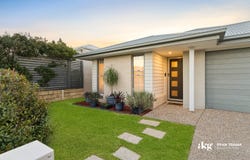 4 Hinkler Way, Park Ridge, Qld 4125