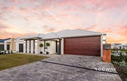 12 Swaledale Pde, Haynes, WA 6112