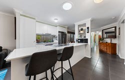 56 Willowtree Drive, Pakenham, Vic 3810